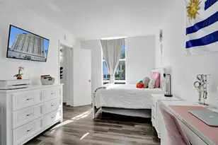 13499 Biscayne Blvd, North Miami, FL 33181 - Photo 17