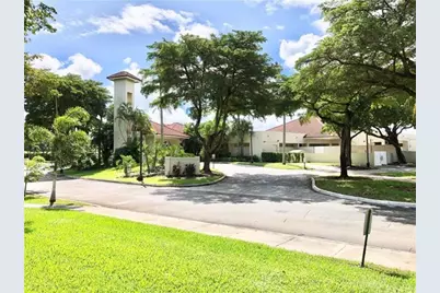 105  Lake Emerald Dr, Unit #405, Oakland Park, FL 33309 - Photo 39