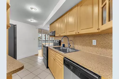 6901  Environ Blvd, Unit #4D, Lauderhill, FL 33319 - Photo 9