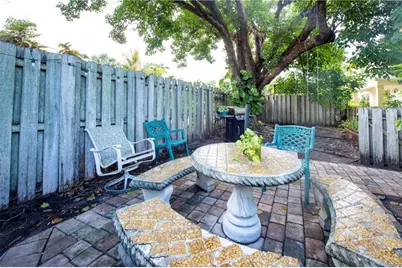 530 NE 15th Ct, Unit #2, Fort Lauderdale, FL 33304 - Photo 15