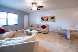 530 NE 15th Ct, Fort Lauderdale, FL 33304 - Photo 7