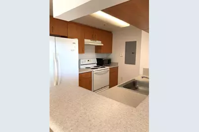 816 NW 11th St, Unit #710, Miami, FL 33136 - Photo 5