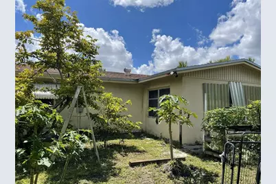 671 NW 38th St, Deerfield Beach, FL 33064 - Photo 33