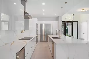 317 NE 21st St, Wilton Manors, FL 33305 - Photo 9