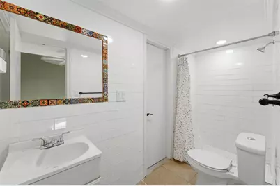 4430 NW 19th Way, Oakland Park, FL 33309 - Photo 17