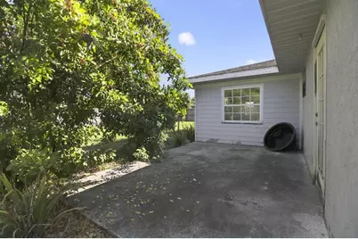 1097 SW Majorca Ave, Port Saint Lucie, FL 34953 - Photo 25