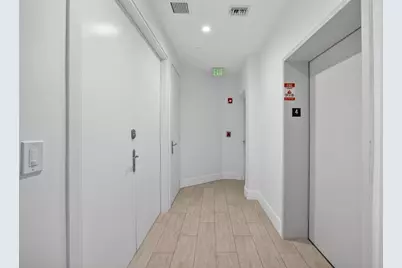 30  Isle Of Venice Dr, Unit #403, Fort Lauderdale, FL 33301 - Photo 7