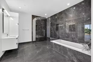 30 Isle of Venice Dr, Fort Lauderdale, FL 33301 - Photo 45