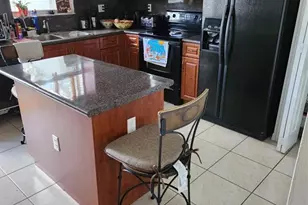 1591 SE 31 Ct Unit #N/A, Homestead, FL 33035 - Photo 5