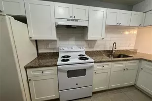 179 SE 3rd St, Deerfield Beach, FL 33441 - Photo 13