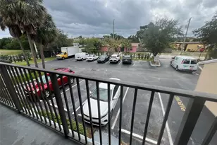 179 SE 3rd St, Deerfield Beach, FL 33441 - Photo 21