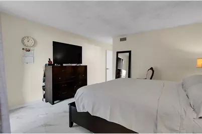 260 NW 76th Ave, Margate, FL 33063 - Photo 15