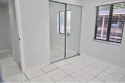 14135 NW 22nd Pl, Opa-Locka, FL 33054 - Photo 9