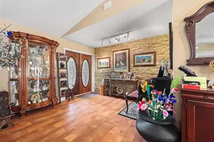 9700 NW 28th St, Hollywood, FL 33024 - Photo 11