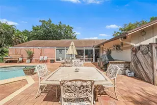 9700 NW 28th St, Hollywood, FL 33024 - Photo 41