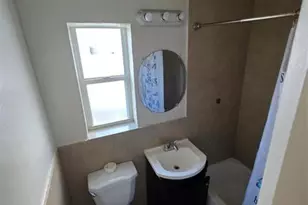 133 SW 5th Ct, Dania Beach, FL 33004 - Photo 7