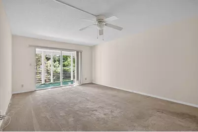 2004  Granada Dr, Unit #C3, Coconut Creek, FL 33066 - Photo 13