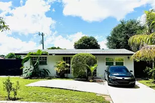 7140 Custer St, Hollywood, FL 33024 - Photo 1