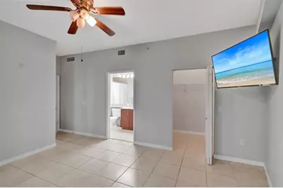 2421 NE 65th St, Unit #2-113, Fort Lauderdale, FL 33308 - Photo 17