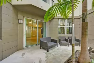 2421 NE 65th St, Fort Lauderdale, FL 33308 - Photo 11