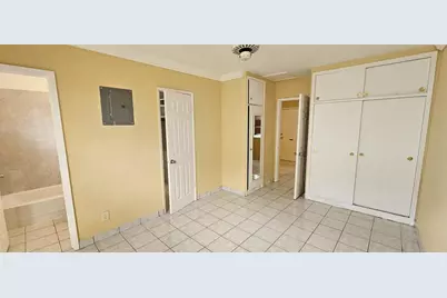 2211 Lincoln Street #11, Hollywood, FL 33020 - Photo 1