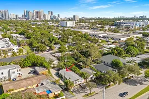 335 SW 17th St, Fort Lauderdale, FL 33315 - Photo 3