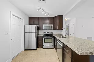 335 SW 17th St, Fort Lauderdale, FL 33315 - Photo 7