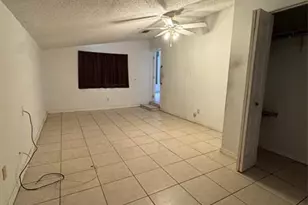 18530 NW 42nd Ave, Miami Gardens, FL 33055 - Photo 23