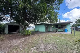 18530 NW 42nd Ave, Miami Gardens, FL 33055 - Photo 29