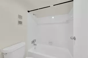 8415 Forest Hills Dr, Coral Springs, FL 33065 - Photo 19