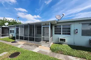 2211 Lincoln St, Hollywood, FL 33020 - Photo 1