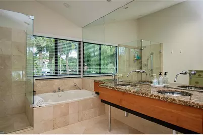 21694  Town Place Dr, Boca Raton, FL 33433 - Photo 35