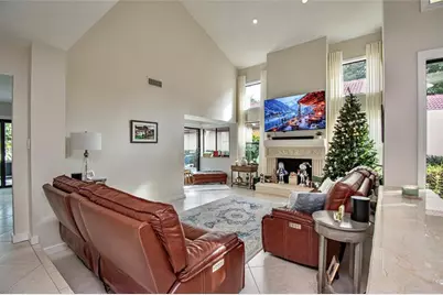 21694  Town Place Dr, Boca Raton, FL 33433 - Photo 11