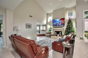 21694 Town Pl Dr, Boca Raton, FL 33433 - Photo 11