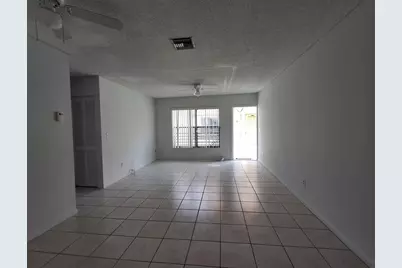 11122  Royal Palm Blvd, Unit #5-10, Coral Springs, FL 33065 - Photo 5