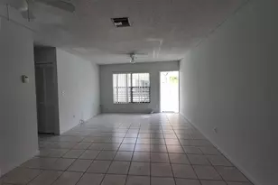 11122 Royal Palm Blvd, Coral Springs, FL 33065 - Photo 5