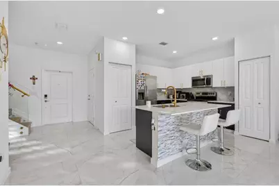 4668 NW 120th Way, Coral Springs, FL 33076 - Photo 9