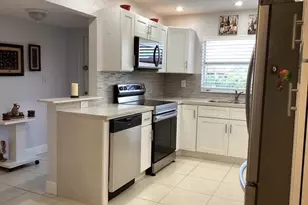 9481 Sunrise Lakes Blvd, Sunrise, FL 33322 - Photo 3