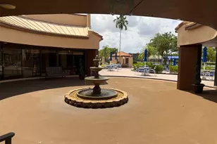 9481 Sunrise Lakes Blvd, Sunrise, FL 33322 - Photo 25