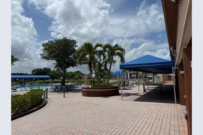 9481  Sunrise Lakes Blvd, Unit #303, Sunrise, FL 33322 - Photo 27