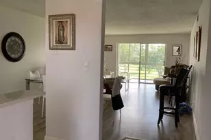 9481 Sunrise Lakes Blvd, Sunrise, FL 33322 - Photo 5