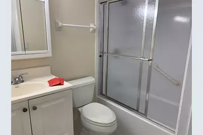 9460  Poinciana Pl, Unit #203, Davie, FL 33324 - Photo 9