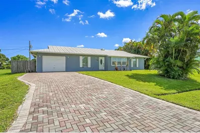 709 SW Dorchester St, Port Saint Lucie, FL 34983 - Photo 1