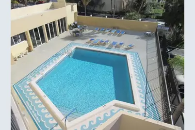 1200  Hibiscus Ave, Unit #801, Pompano Beach, FL 33062 - Photo 13