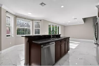 9115  Dupont Pl, Wellington, FL 33414 - Photo 21