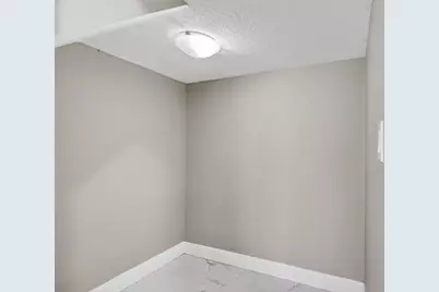 9115  Dupont Pl, Wellington, FL 33414 - Photo 11