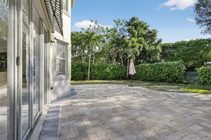 9115 Dupont Pl, Wellington, FL 33414 - Photo 31