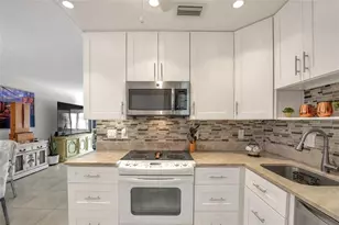 700 Layne Blvd Unit, Hallandale Beach, FL 33009 - Photo 5