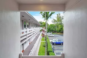 700 Layne Blvd Unit, Hallandale Beach, FL 33009 - Photo 37