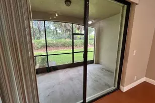 4266 Vineyard Cir, Weston, FL 33332 - Photo 7